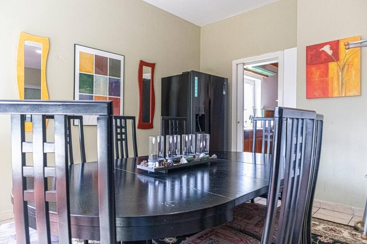 Comfortable In A Beautiful House Gd Homestay