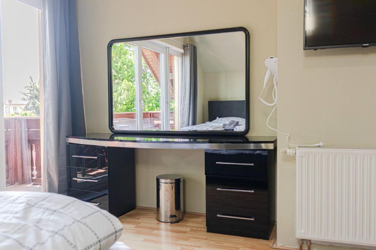 Comfortable In A Beautiful House Gd Wien
